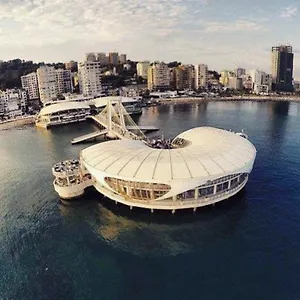 Otel Ventus Harbor, Dıraç